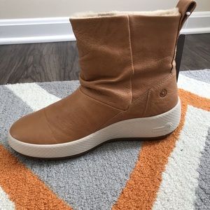 Ecco Sarbia boots
